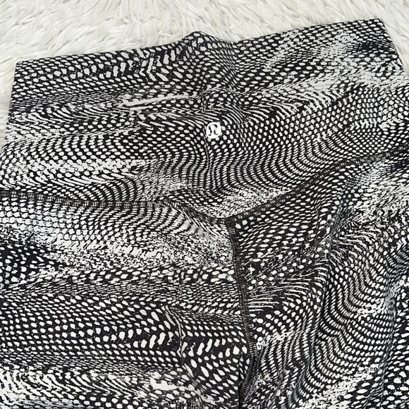 Lululemon Align Crop *21" Swerve Vapor Metal Grey - Picture 4 of 6